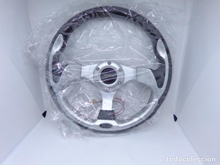 Autos und Motorr&auml;der: &iexcl;&iexcl;&iexcl; VOLANTE MOMO RACING DE 320 MM - 13 PULGADAS NUEVO A ESTRENAR !!!