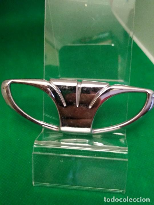 Autos und Motorr&auml;der: Placa logo chapa anagrama DAEWO