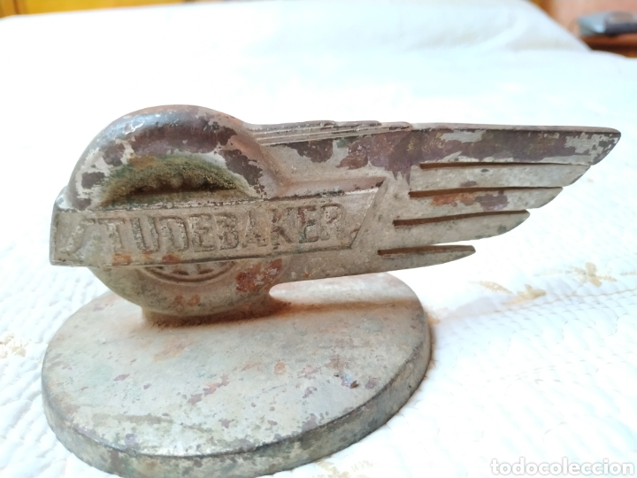 Coches y motocicletas: Insignia capo Pickup Studebaker - Foto 3