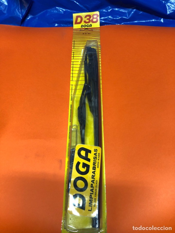 Autos und Motorr&auml;der: JUEGO ESCOBILLAS LIMPIA 38 cm