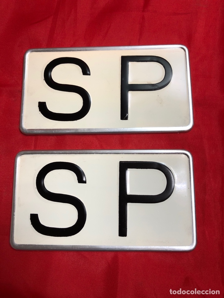 Autos und Motorr&auml;der: SE&Ntilde;AL MET&Aacute;LICA