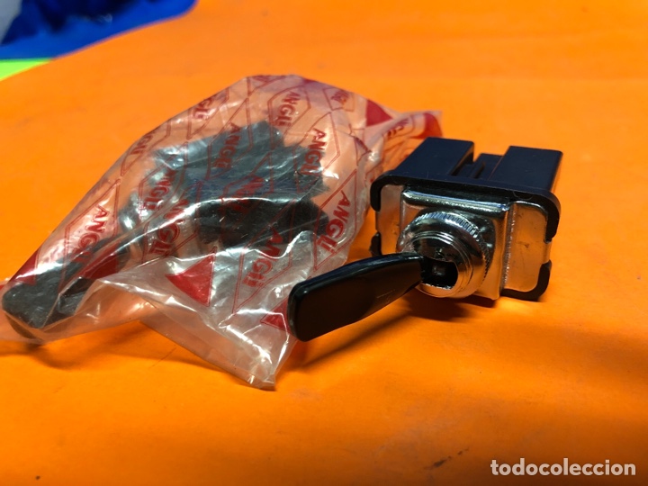 Autos und Motorr&auml;der: INTERRUPTOR LUCES -SEAT