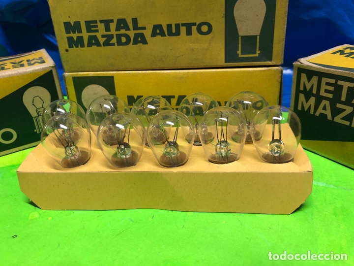Autos und Motorr&auml;der: L&Aacute;MPARA 24 V. 18/4 W. Pitones centrados