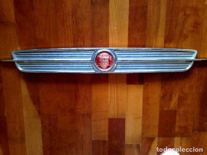 Autos und Motorr&auml;der: PARILLA ANTIGUA DE METAL CROMADO Y ESMALTE DE SEAT,LICENCIA FIAT ( VER FOTOS)