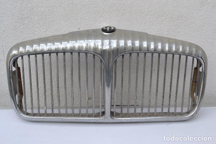 Autos und Motorr&auml;der: PARRILLA DAIMLER SOVEREIGH 4.2 A&Ntilde;OS 70