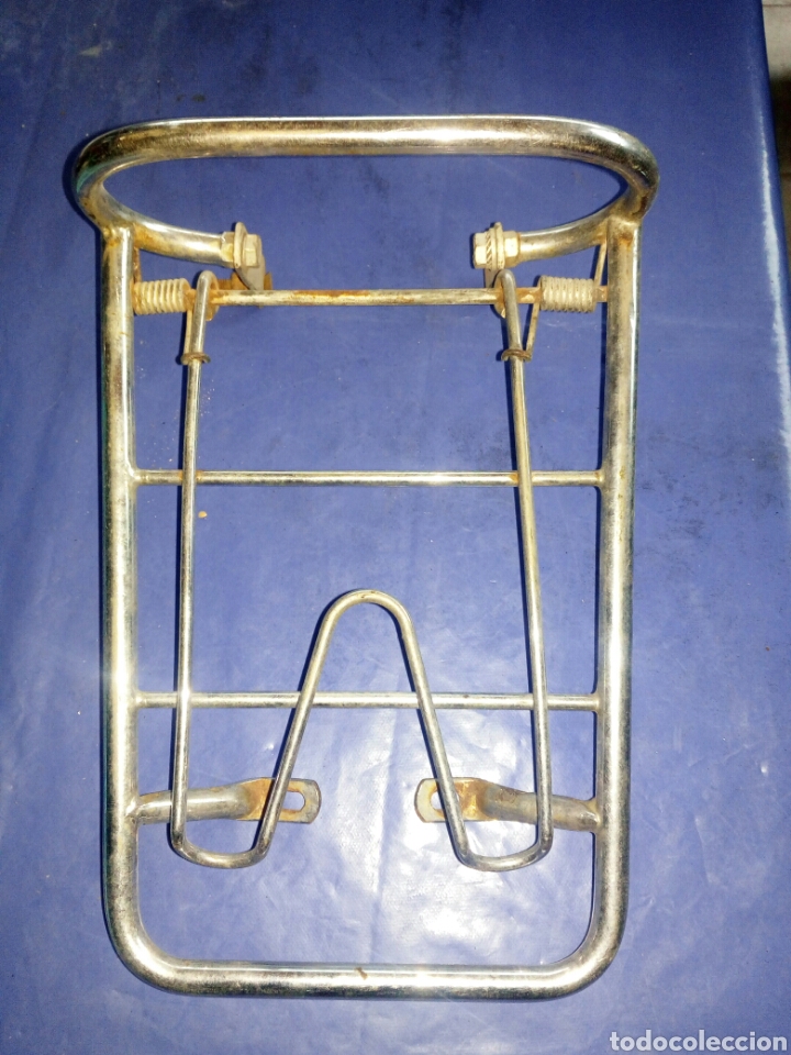 Autos und Motorr&auml;der: Porta bultos,parrilla de ciclomotor cl&aacute;sico