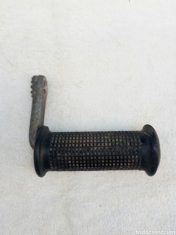 Automobili e Motociclette: Un reposapie de moto