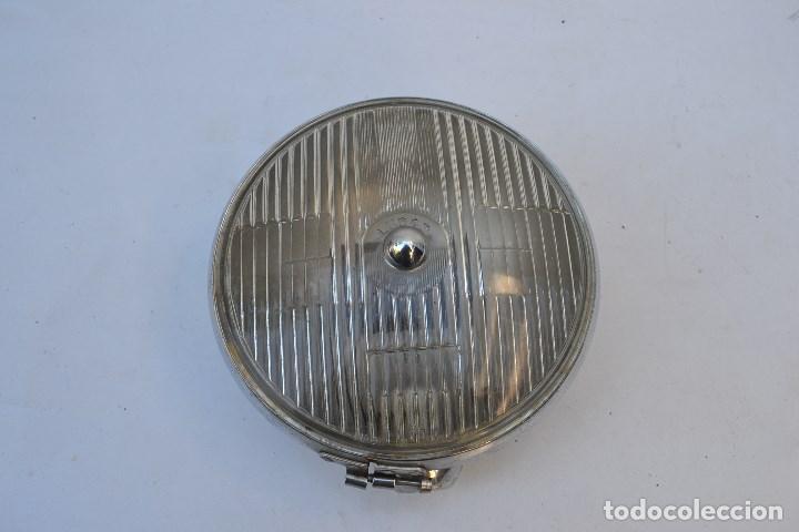 Autos und Motorr&auml;der: ANTIGUO FARO LUCAS M5 AUTOMOVIL 18 CM RARO