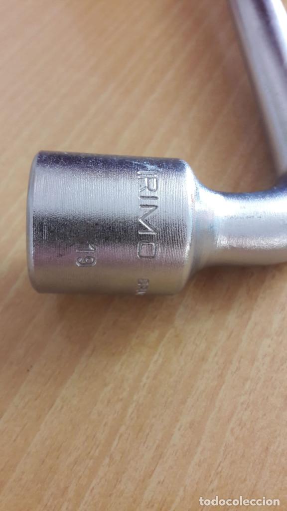 Coches y motocicletas: ANTIGUA LLAVE IRIMO 19 - Foto 2