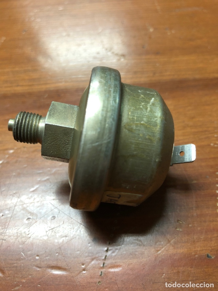 Autos und Motorr&auml;der: MANOCONTACTO TRANSMISOR JAEGER 31304501-12-24 v