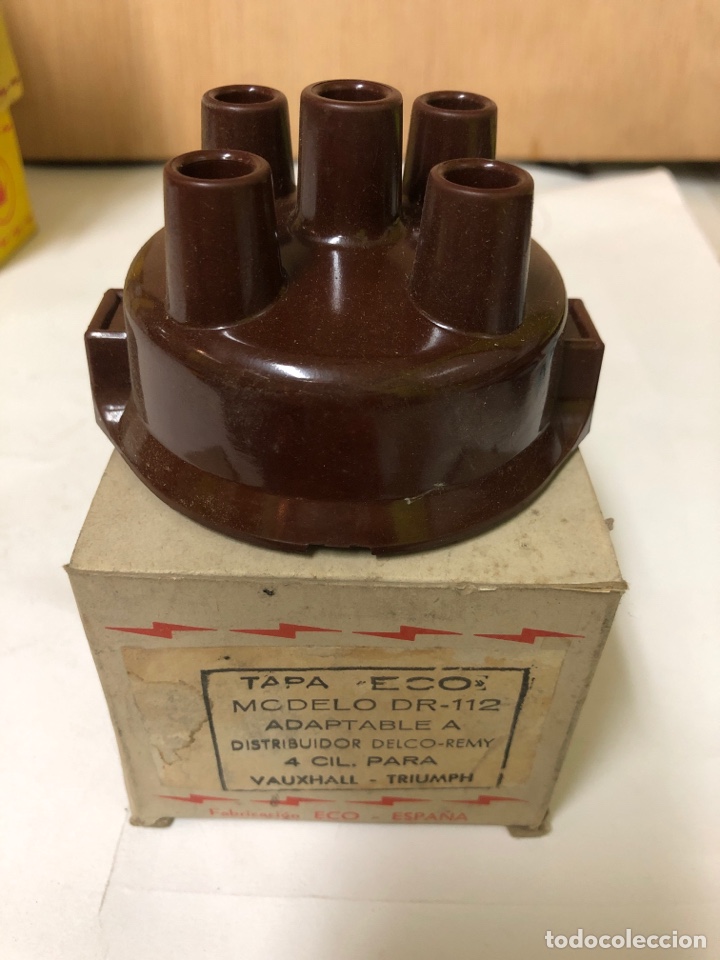 Autos und Motorr&auml;der: TAPA DELCO ECO -112 - 4 cilindros para VAUXHALL- TRIUMPH