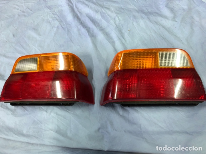 Autos und Motorr&auml;der: PILOTO TRASERO (FORD ESCORT 90 -95 )