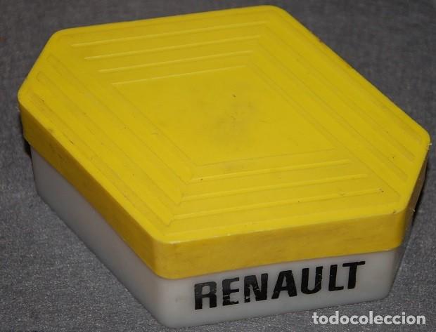 Autos und Motorr&auml;der: CAJA DE LAMPARAS DE REPUESTO PARA RENAULT