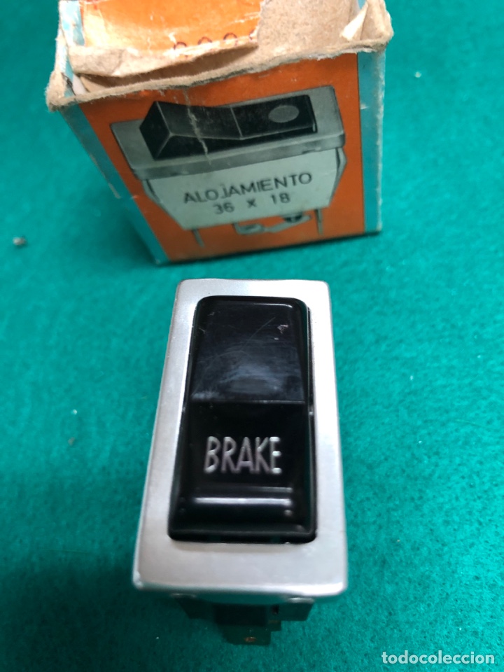 Coches y Motocicletas: PULSADOR CONTROL DE FRENOS - FAE 6228 ( CHRYSLER 180-2000 - SIMCA 1100 y 1200 )