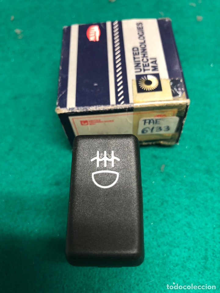 Autos und Motorr&auml;der: INTERRUPTOR ANTINIEBLA POSTERIOR-FAE 6133 (RENAULT 11)