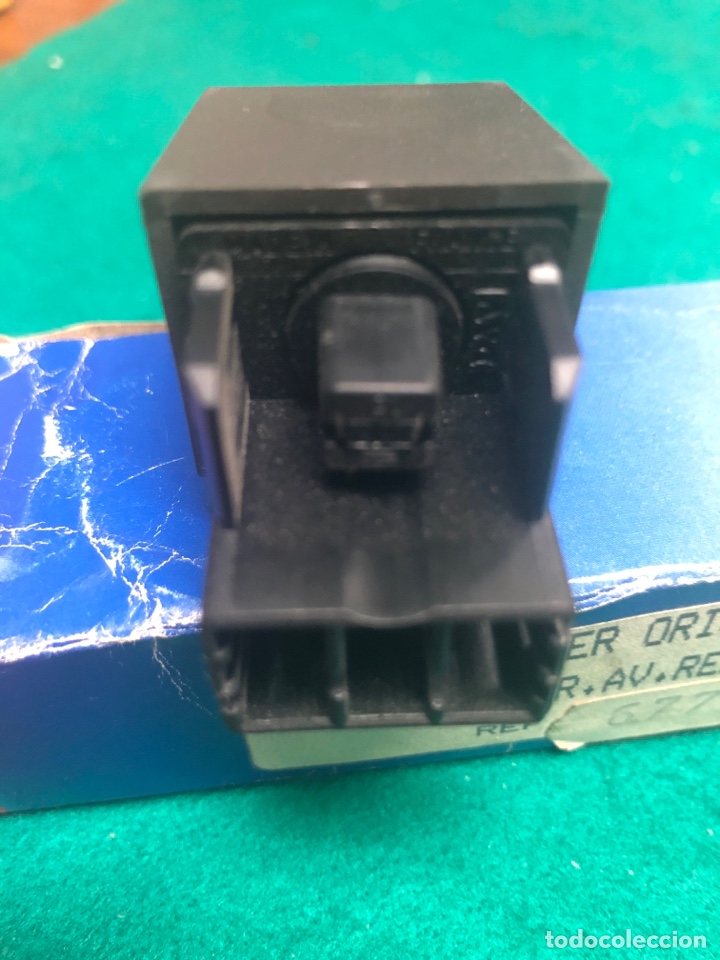 Coches y motocicletas: INTERRUPTOR LUCES ( RENAULT) - Foto 3