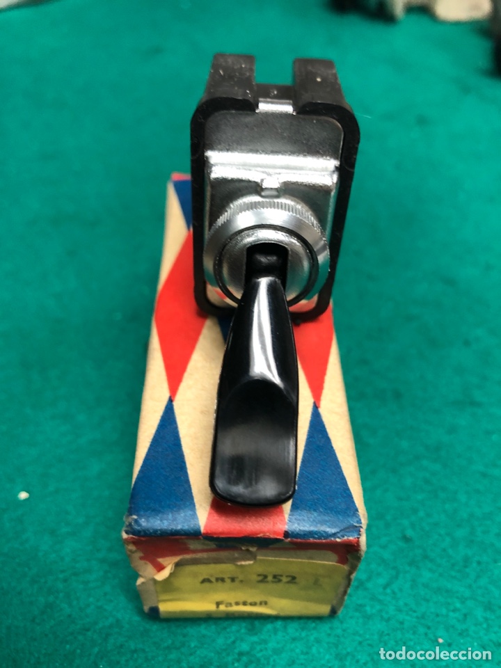 Coches y motocicletas: INTERRUPTOR TIPO SEAT CON 5 bornes -ANGLI 252 - Foto 1