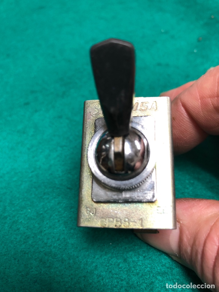 Autos und Motorr&auml;der: INTERRUPTOR LUZ TABLERO Y DE LUCES FEMSA CPB8-1 (MG 1300-MORRIS 1300 y 1300 TRAVELLER-