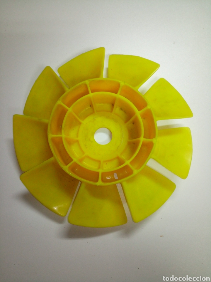 Coches y Motocicletas: Ventilador motor Seat cl&aacute;sico