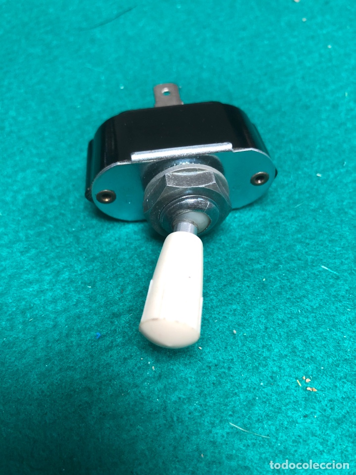 Automobili e Motociclette: INTERRUPTOR UNIVERSAL FAE 6525