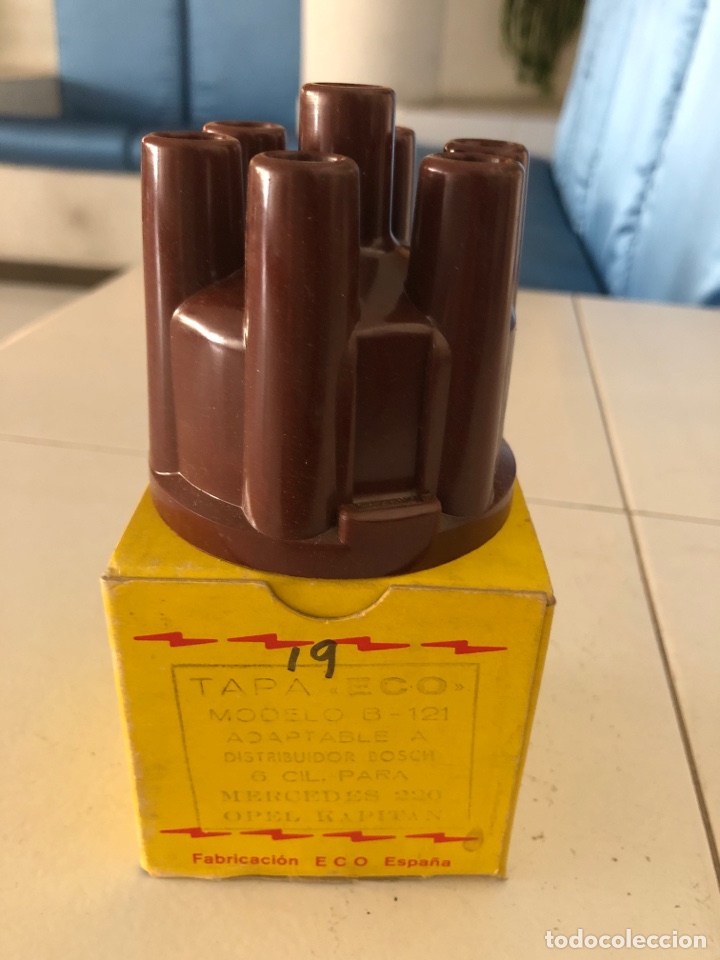 Automobili e Motociclette: TAPA DELCO -ECO mod,B -121 para 6 cilindros-MERCEDES 220- OPEL KAPITAN