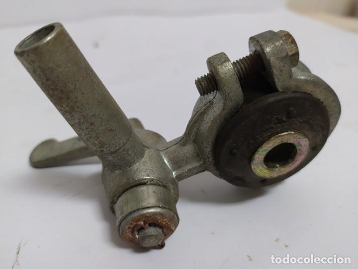 Coches y motocicletas: PIEZA FORD - Foto 2