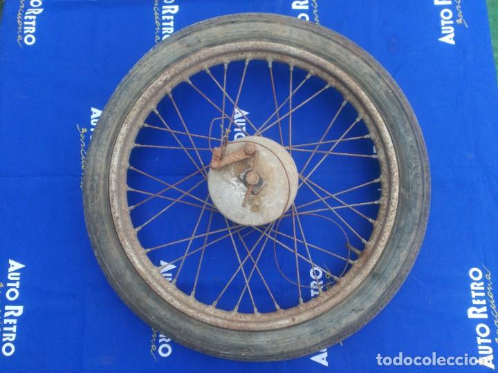 Automobili e Motociclette: Peugeot rueda delantera