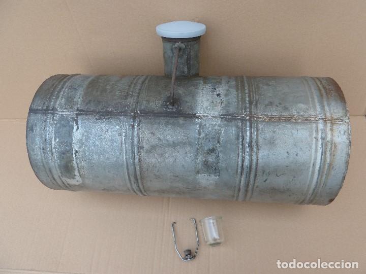 Autos und Motorr&auml;der: IMOSA/DKW AUTO&middot;UNION-DEPOSITO COMBUSTIBLE GASOLINA&middot;FURGONETAS=DKW F89L//KOMBI