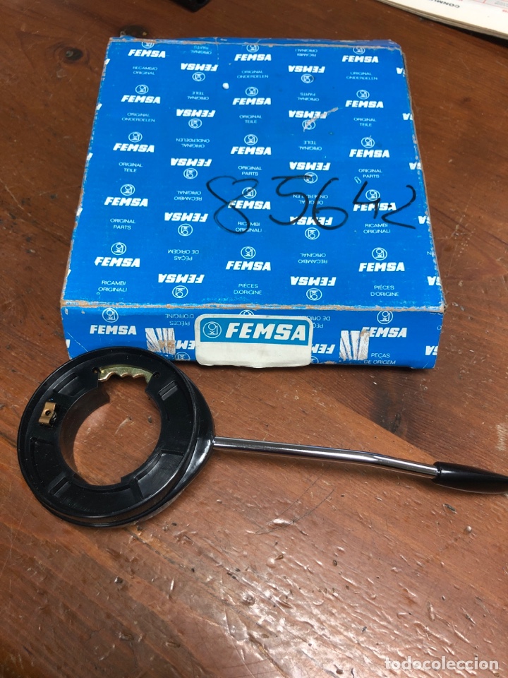 Autos und Motorr&auml;der: PALANCA INTERMITENTE FEMSA 8564-2 (DKW F1000 del 64 al 72 )