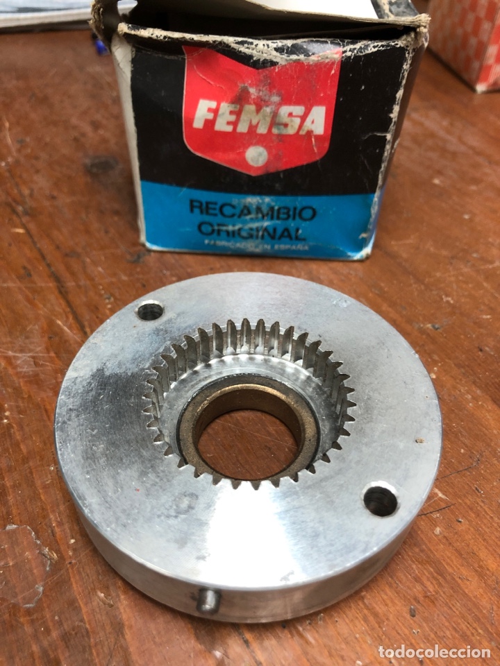 Autos und Motorr&auml;der: CORONA DE ARRANQUE FEMSA 19585-5 ( FURG&Oacute;N MERCEDES L 405D-L406 D- SEAT 2000 motor Mercedes-SEAT 132