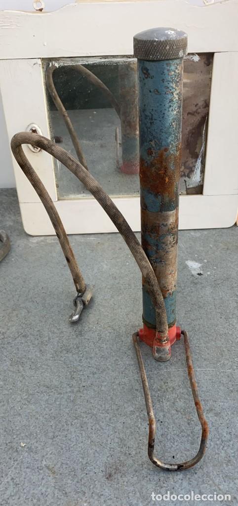 Automobili e Motociclette: BOMBA O BOMBIN ANTIGUO DE PIE MARCA EXFOR 35 CMS. SOLO USO VALVULA GORDA