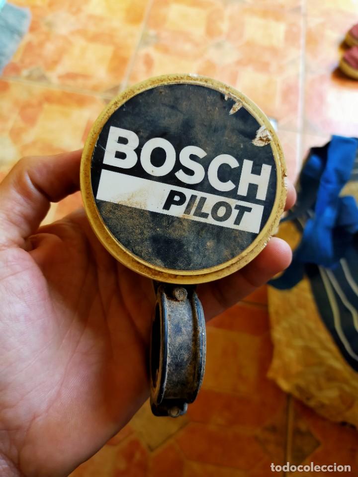 Automobili e Motociclette: Antiguo faro Bosch Pilot - Pl&aacute;stico