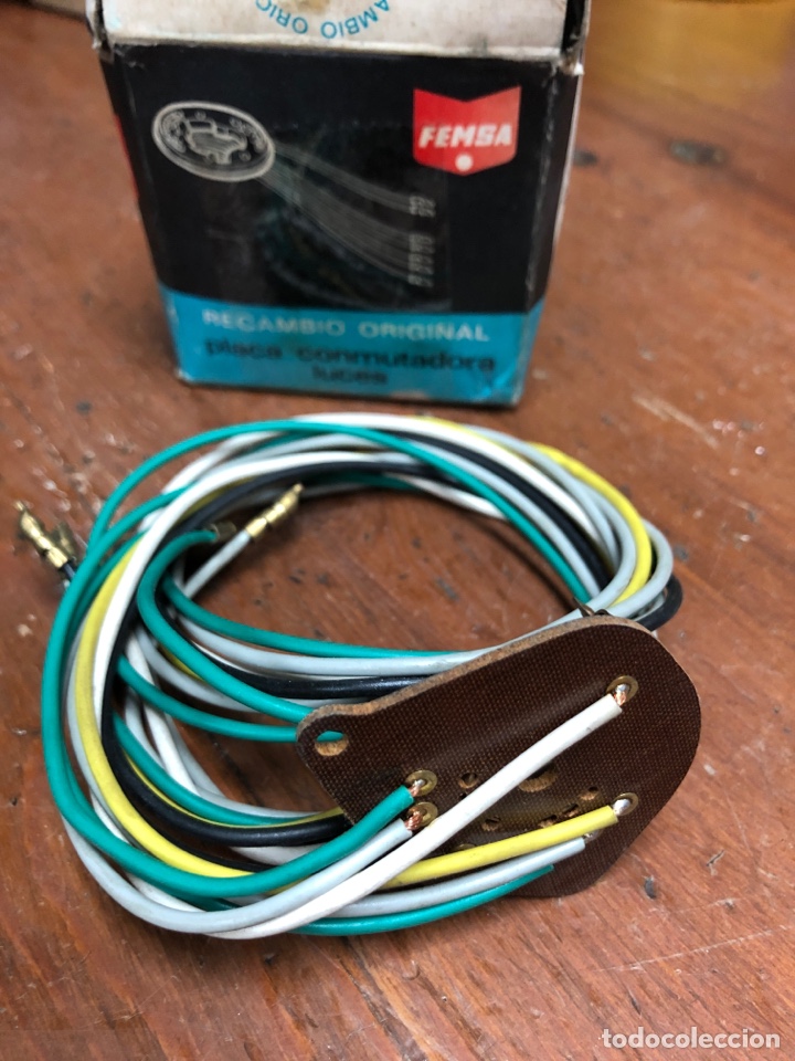 Autos und Motorr&auml;der: PLACA DE LUCES FEMSA 4876 ( SEAT 1400 A y B