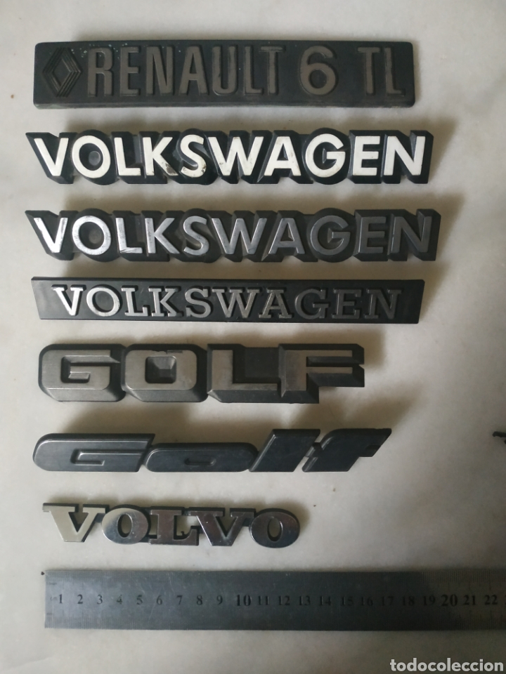 Autos und Motorr&auml;der: Anagramas pl&aacute;sticos varios
