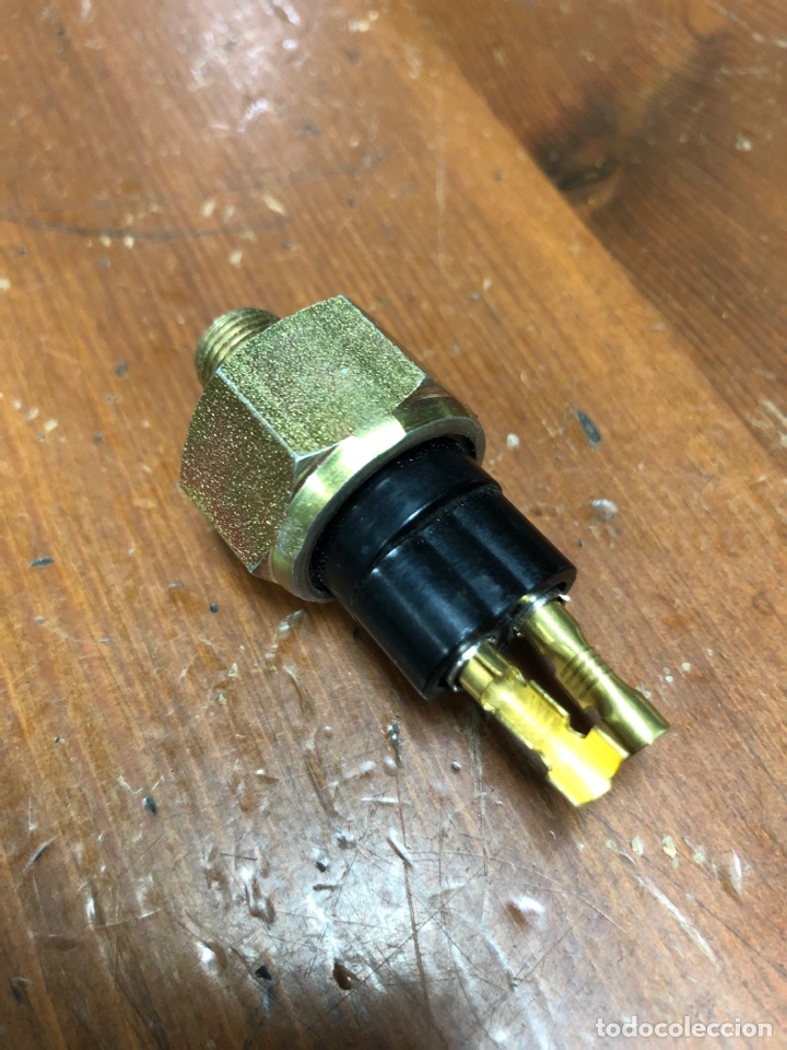 Automobili e Motociclette: INTERRUPTOR DE FRENO HIDR&Aacute;ULICO TIPO SEAT -AST 280161 - rosca 10/100