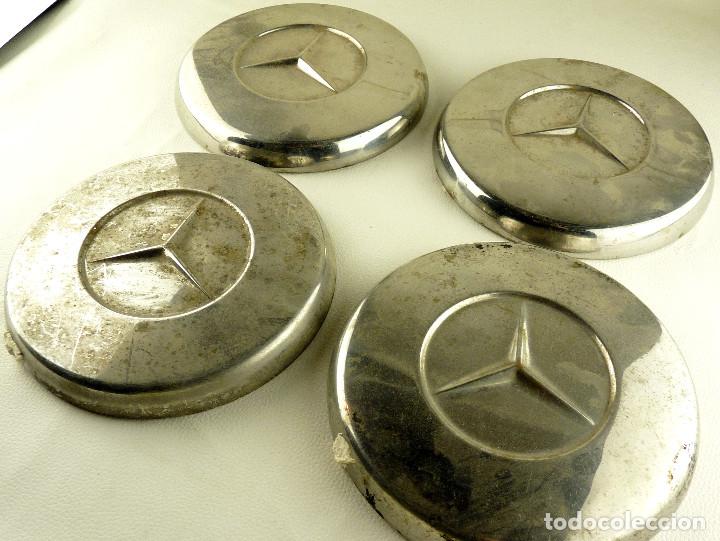 Automobili e Motociclette: LOTE 4 TAPACUBOS CL&Aacute;SICOS DE MERCEDES BENZ CROMADOS - USADOS, EN BUEN ESTADO - DIAM.: 20CM