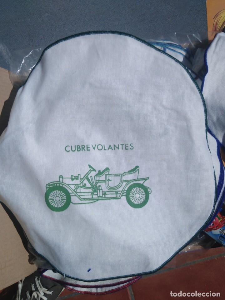 Automobili e Motociclette: antiguo cubre volante volantes coche de tela nuevo de antigua tienda.para el sol frios etc