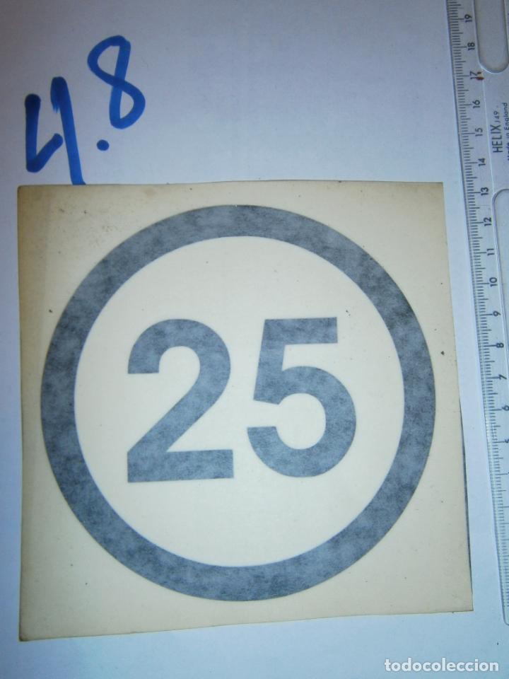Automobili e Motociclette: ANTIGUO NUMERO PEGATINA TRANSFERIBLE PARA COCHE CLASICO O SIMILARES NUEVO SIN USAR IMPECABLE - N&ordm; 25