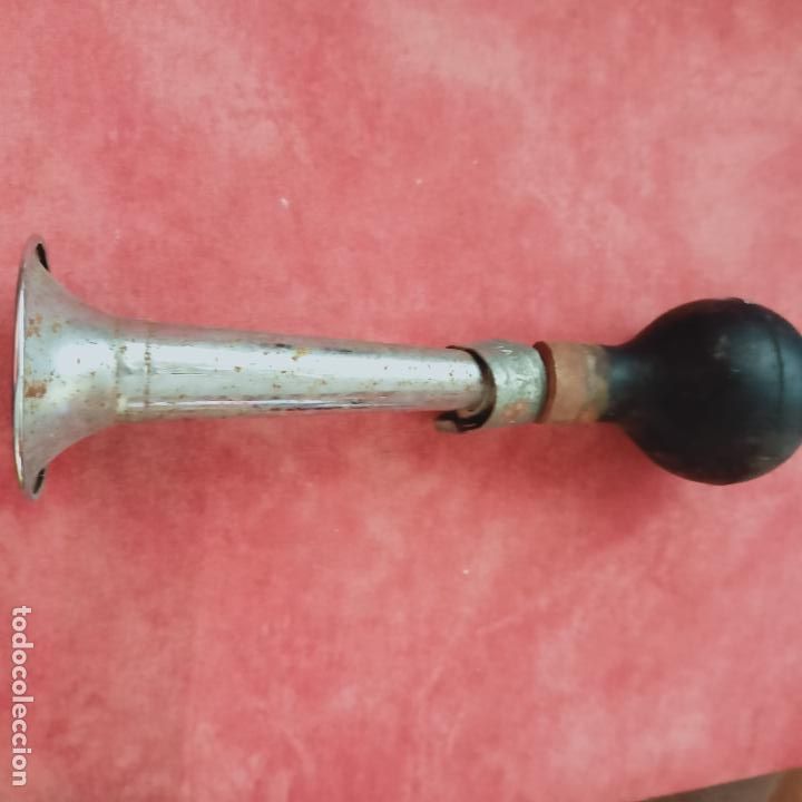 Autos und Motorr&auml;der: Claxon BOCINA. PERILLA DE GOMA Y METAL. ENGANCHE BICI-MOTO coche-ETC.