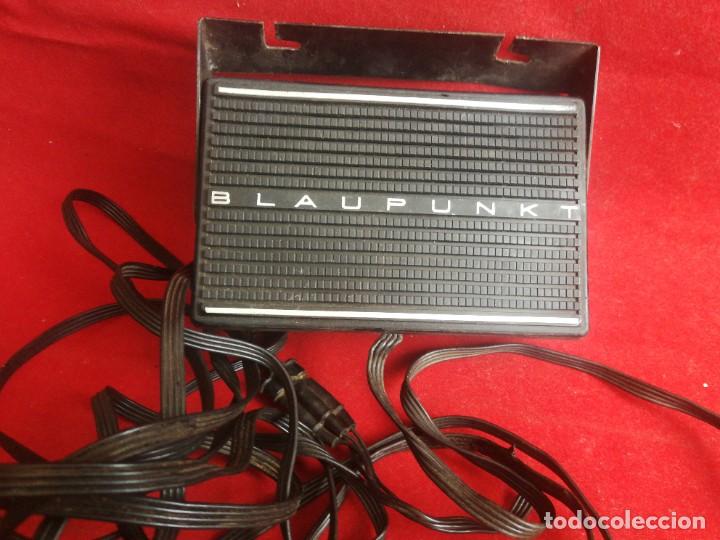 Autos und Motorr&auml;der: Blaupunkt altavoz central muy antiguo con conexi&oacute;n.