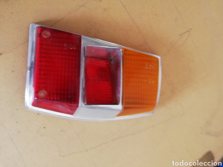 Automobili e Motociclette: Juego tulipas traseras Renault R6 antiguo