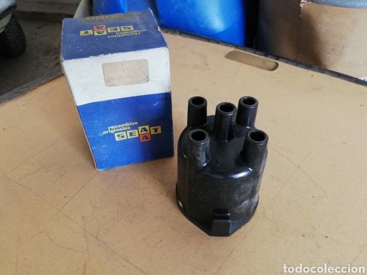 Automobili e Motociclette: Tapa delco SEAT 850 y 133