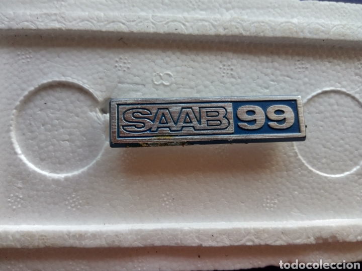 Coches y motocicletas: Emblema de Saab 99 - Foto 1