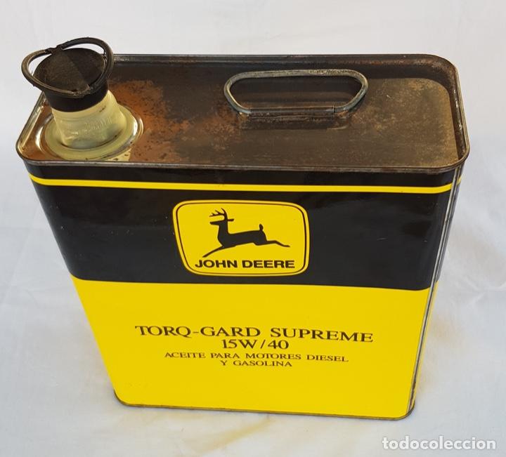 Automobili e Motociclette: Lata &rdquo;JOHN DEERE&rdquo; A&ntilde;os 60/70. Muy buen estado. Tap&oacute;n negro (rara)
