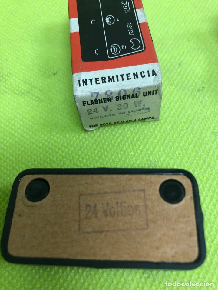 Coches y motocicletas: INTERMITENCIA ION 24V-30 w - Foto 2