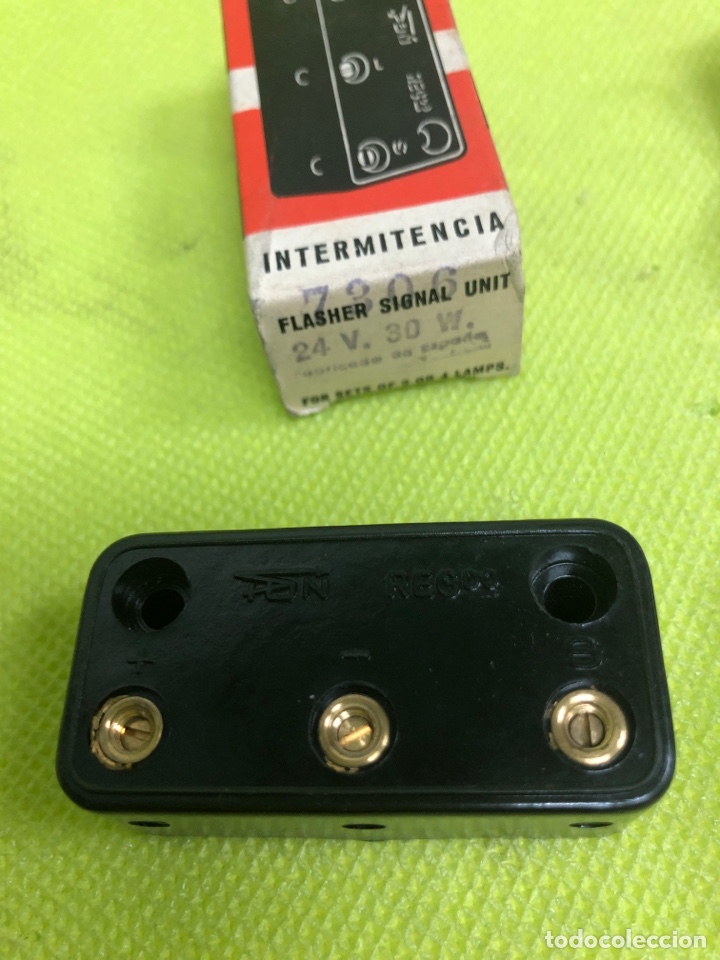 Automobili e Motociclette: INTERMITENCIA ION 24V-30 w