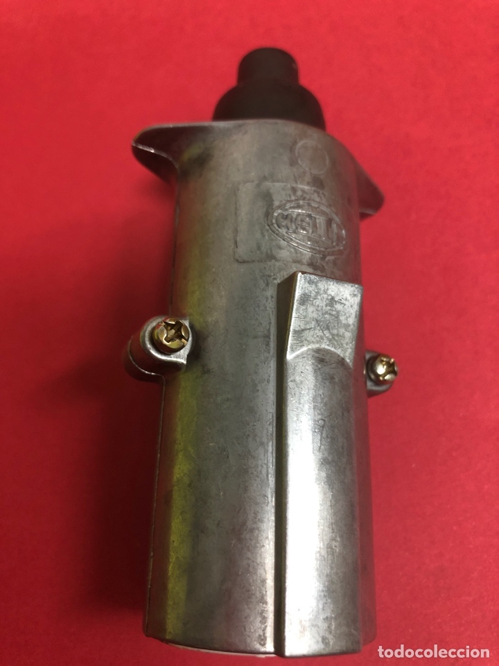 Autos und Motorr&auml;der: CLAVIJA LUCES DE REMOLQUE HELLA-7 tomas -24v