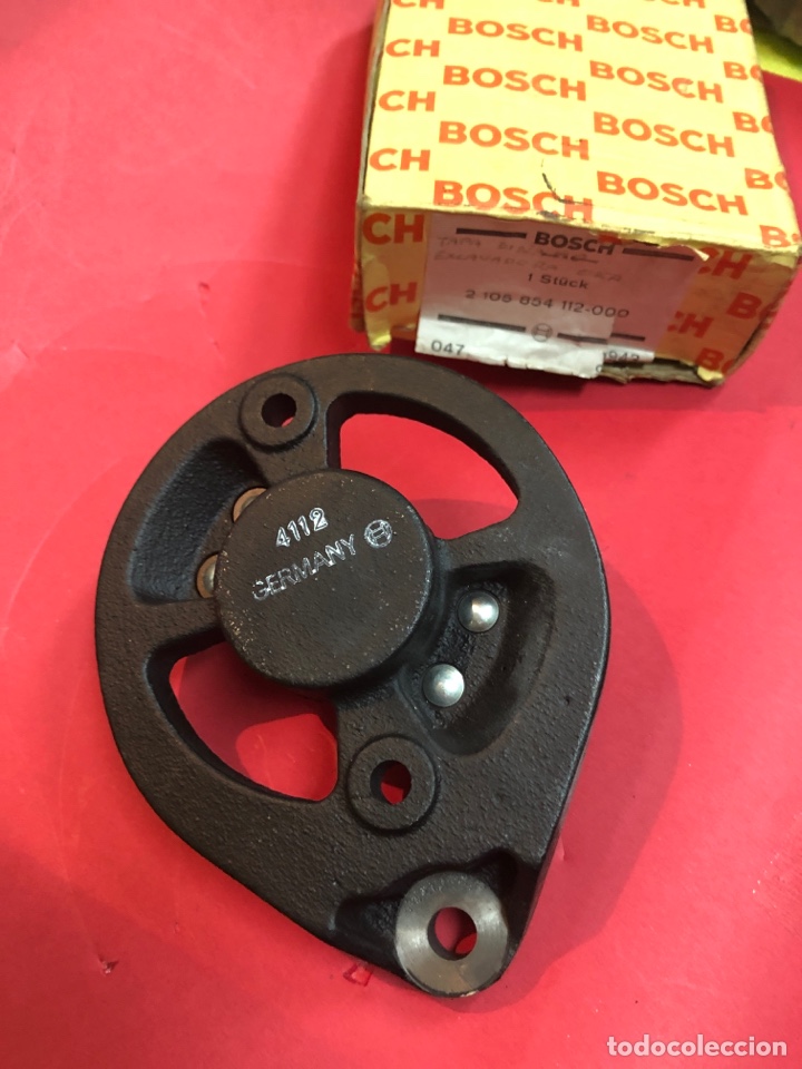 Autos und Motorr&auml;der: TAPA D&Iacute;NAMO LADO ESCOBILLAS BOSCH 2105854112- EXCAVADORA OKA)