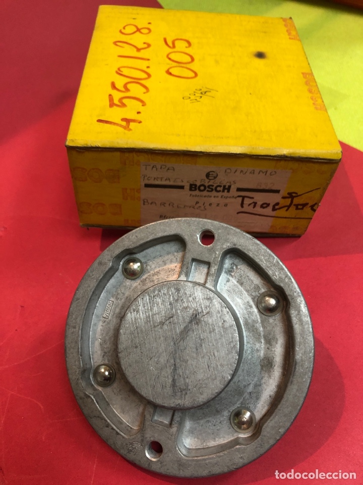 Autos und Motorr&auml;der: TAPA D&Iacute;NAMO LADO ESCOBILLAS BOSCH 4550128-005 ( TRACTOR BARREIROS)