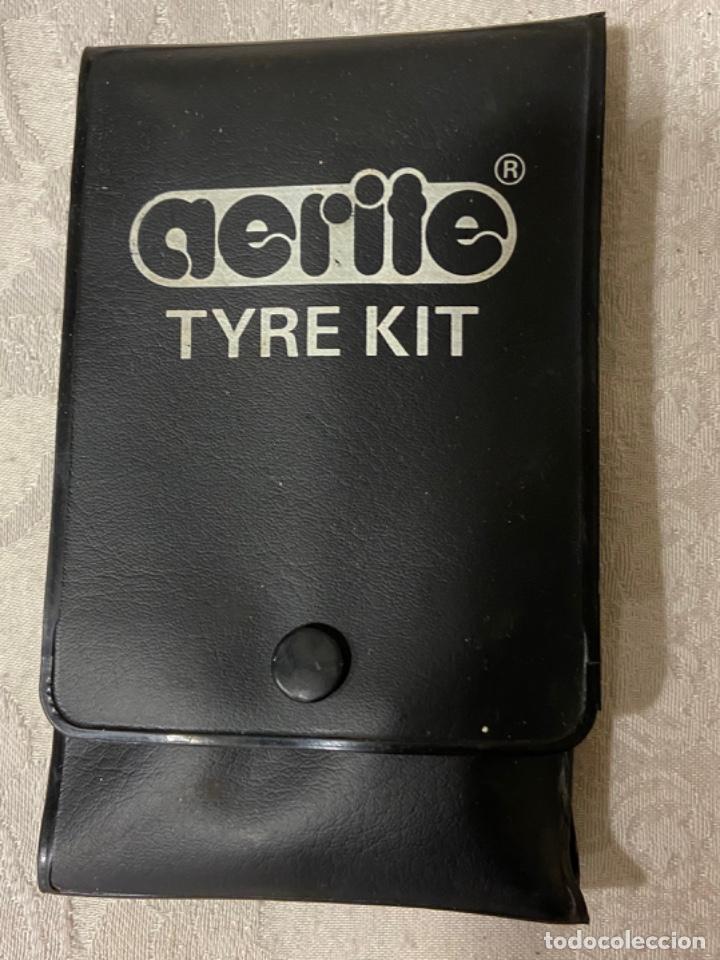 Autos und Motorr&auml;der: C-12. Kit Tyre Aerite. Made in England.